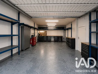 Murs commerciaux à Nanterre (92000)