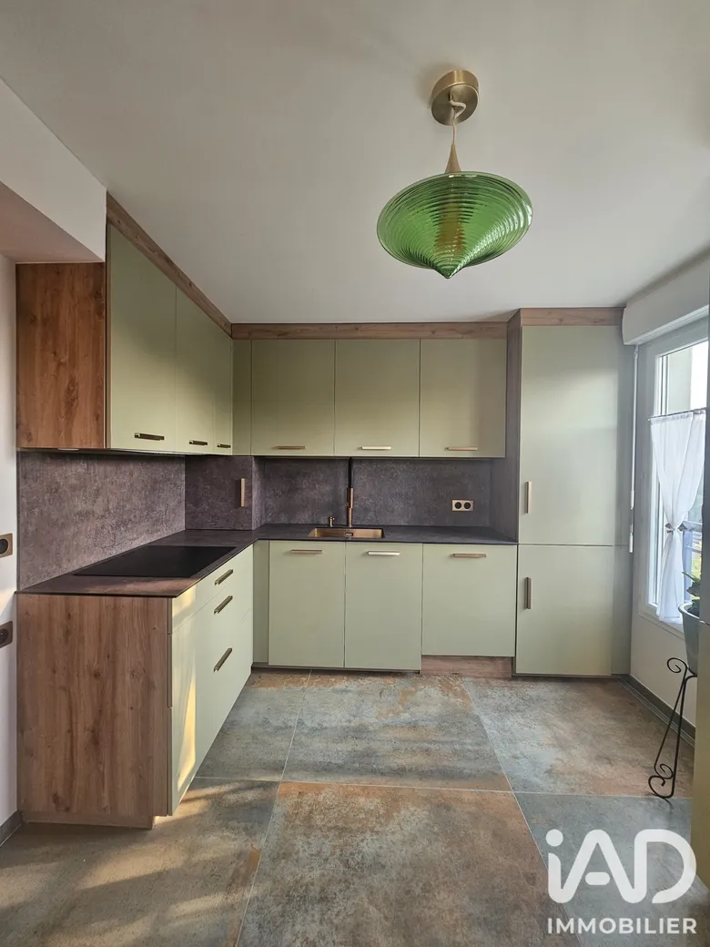 Appartement 4 pièces 87 m² · à Émerainville · 87 m² · 335 000 €