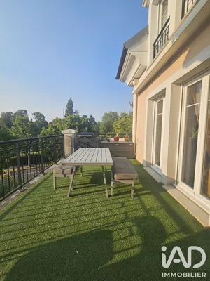 Appartement à Émerainville (77184)