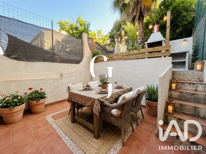 Maison 3 pièces 85 m² · à Carnoules · 85 m² · 250 000 €