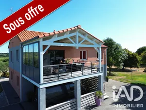 Maison à Aizenay (85190)
