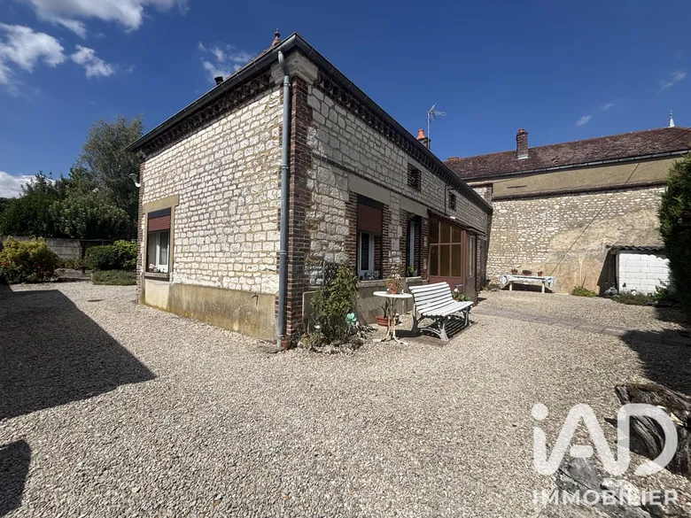 Maison 3 pièces 80 m² · à Auxon · 80 m² · 130 000 €