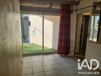 Maison de village à MONTEUX (84170)