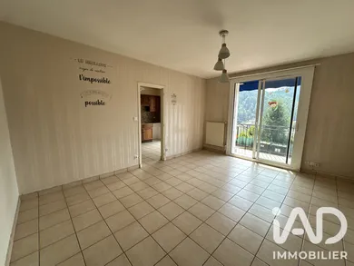Apartment in Vals-les-Bains (07600)