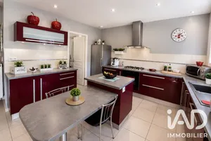 House in Chauray (79180)