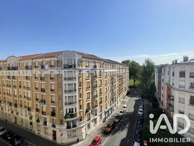 Apartment in Clichy (92110)