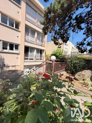Studio à Livry-Gargan (93190)