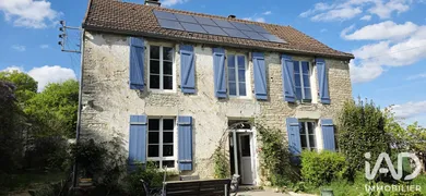 Demeure à Cruzy-le-Châtel (89740)