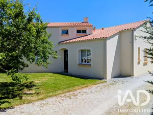 Maison à La Roche-sur-Yon (85000)
