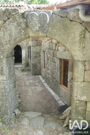 Maison de campagne à Burzet (07450)