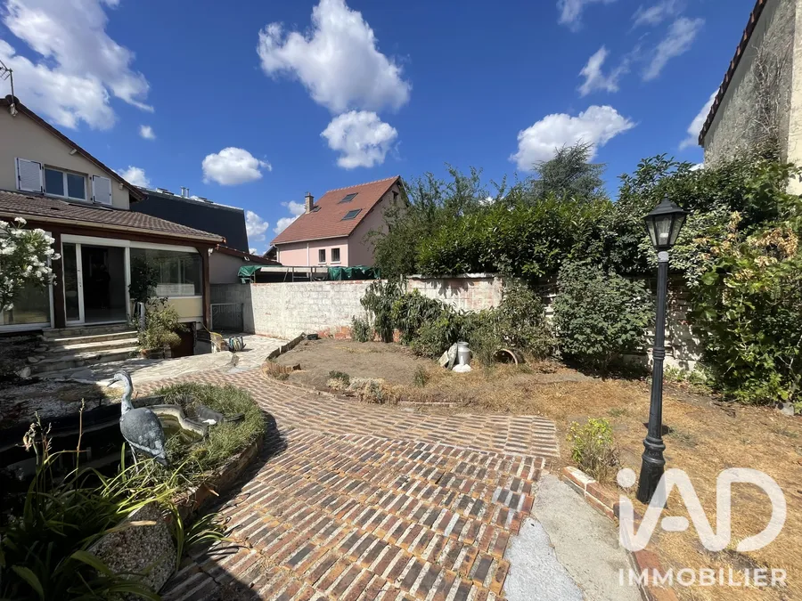 Maison de ville à Saint-Leu-la-Forêt (95320) photo 3