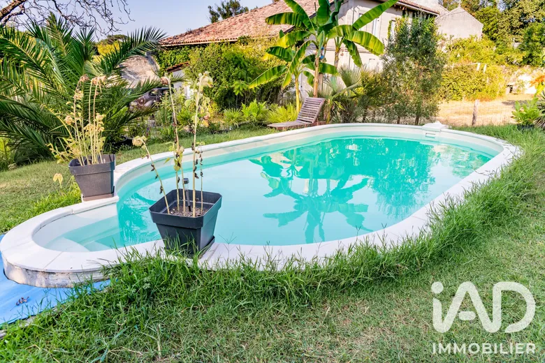 Maison 7 pièces 186 m² · à Lagorce · 186 m² · 333 000 €