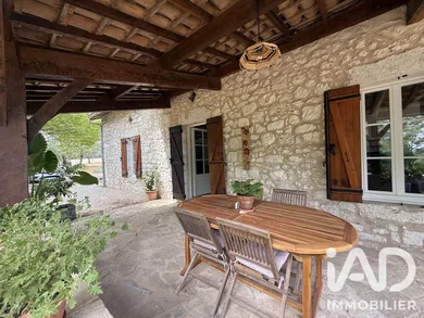 Maison de campagne à Plaisance (24560)
