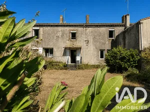 Townhouse in Vairé (85150)