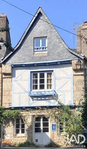 Maison de ville à Auray (56400)