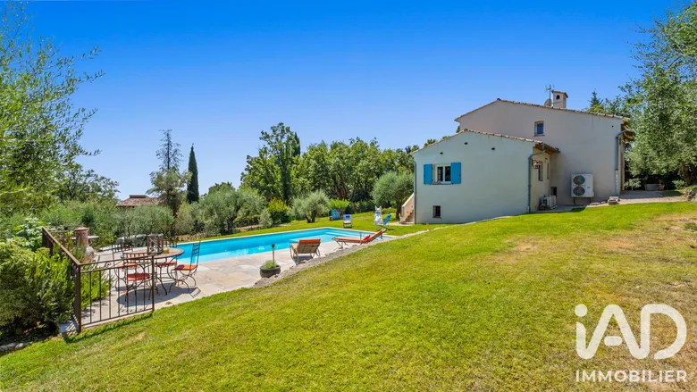 Maison 6 pièces 165 m² · à Saint-Jeannet · 165 m² · 1 260 000 €