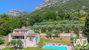 Maison traditionnelle à Saint-Jeannet (06640)