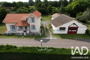 Maison traditionnelle à Sore (40430)