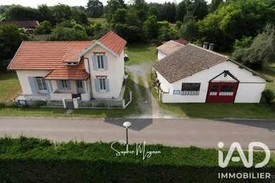 Maison traditionnelle à Sore (40430)