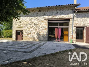 Maison de village à Peyrilhac (87510)