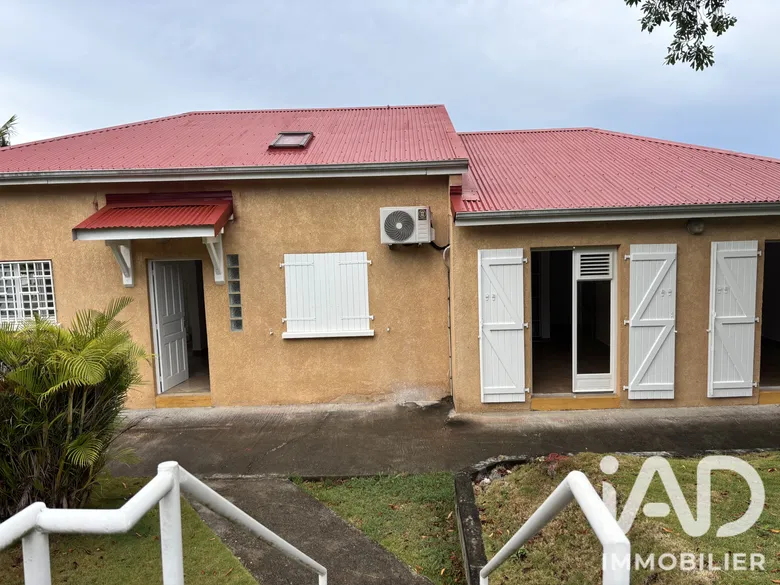 Maison 4 pièces 140 m² · à Le Moule · 140 m² · 1 427 €