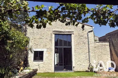 Maison de village à La Flotte (17630)