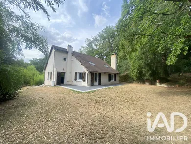 Maison traditionnelle à Raizeux (78125)