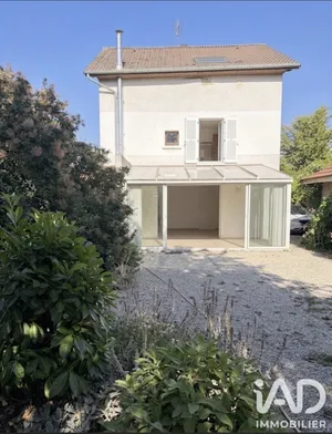 Maison à Les Abrets (38490)