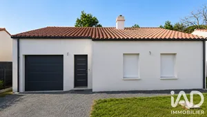 Maison à Saint-Julien-des-Landes (85150)