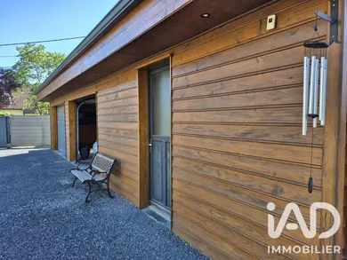 Maison d'architecte à Sains-en-Amiénois (80680)