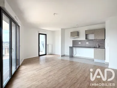 Appartement à Bussy-Saint-Georges (77600)