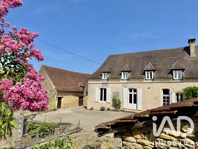 Maison de campagne à Sarlat-la-Canéda (24200)