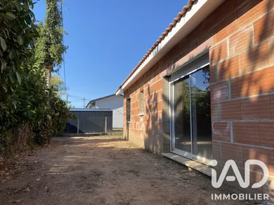 Maison à Le Pizou (24700)