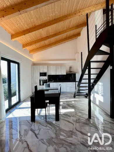 Appartement à Roquebrune-Cap-Martin (06190)