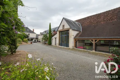 Domaine à Châtillon-sur-Indre (36700)