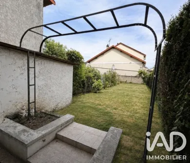 Appartement à Villeneuve-le-Roi (94290)