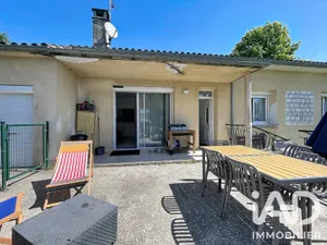 Park home in La Croix-Blanche (47340)