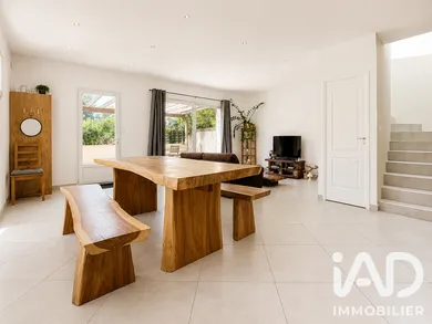 Maison à Toulon (83200)