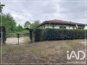 Maison de campagne à Magescq (40140)