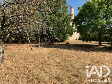 Terrain à bâtir à Doué-en-Anjou (49700)