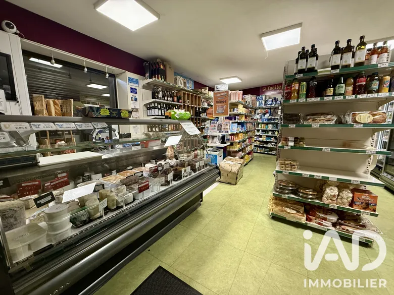 Alimentation​ à Issy-l'Évêque (71760) · 51 m² · 69 800 €