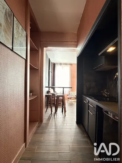 Apartment in Troyes (10000)