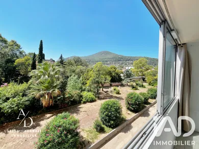Appartement à Toulon (83100)