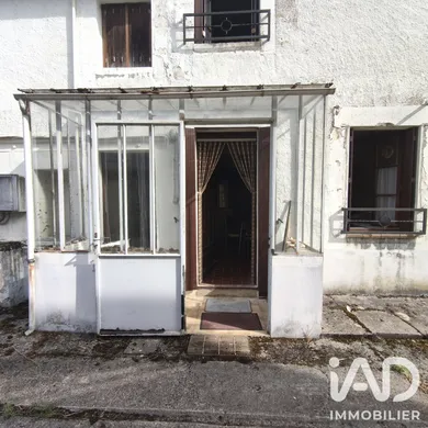 Maison de campagne à Brosses (89660)