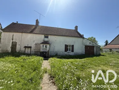Maison à Montceaux-lès-Provins (77151)