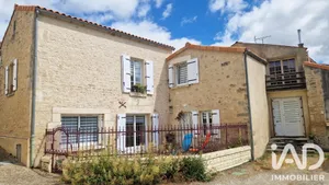Maison à Xanton-Chassenon (85240)