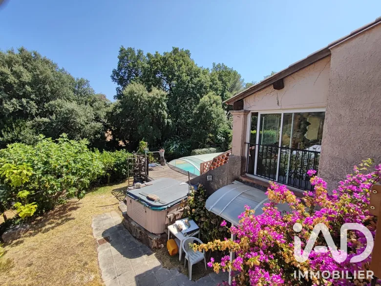 Maison 5 pièces 97 m² · à Saint-Raphaël · 97 m² · 549 000 €