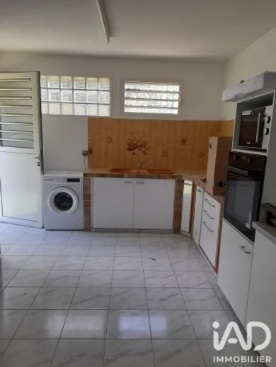Appartement à Saint-Claude (97120)