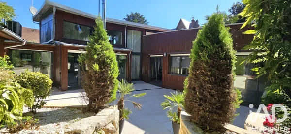 Maison d'architecte à Domont (95330) photo 2