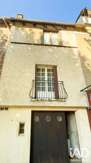 Maison à Espalion (12500)